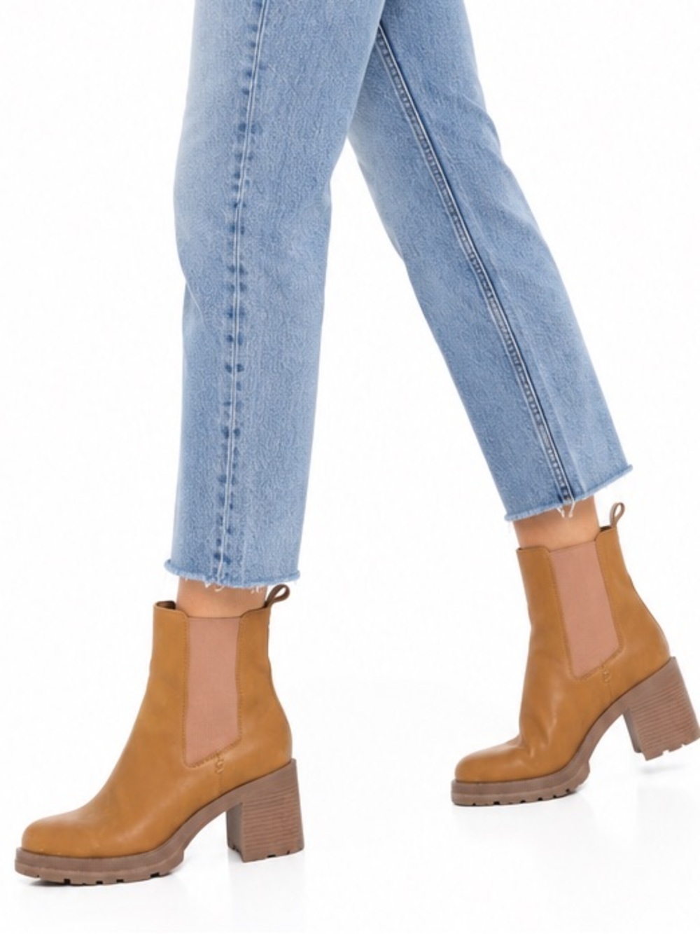 Crown Vintage Tan Chelsea Block-Heel Ankle Boots